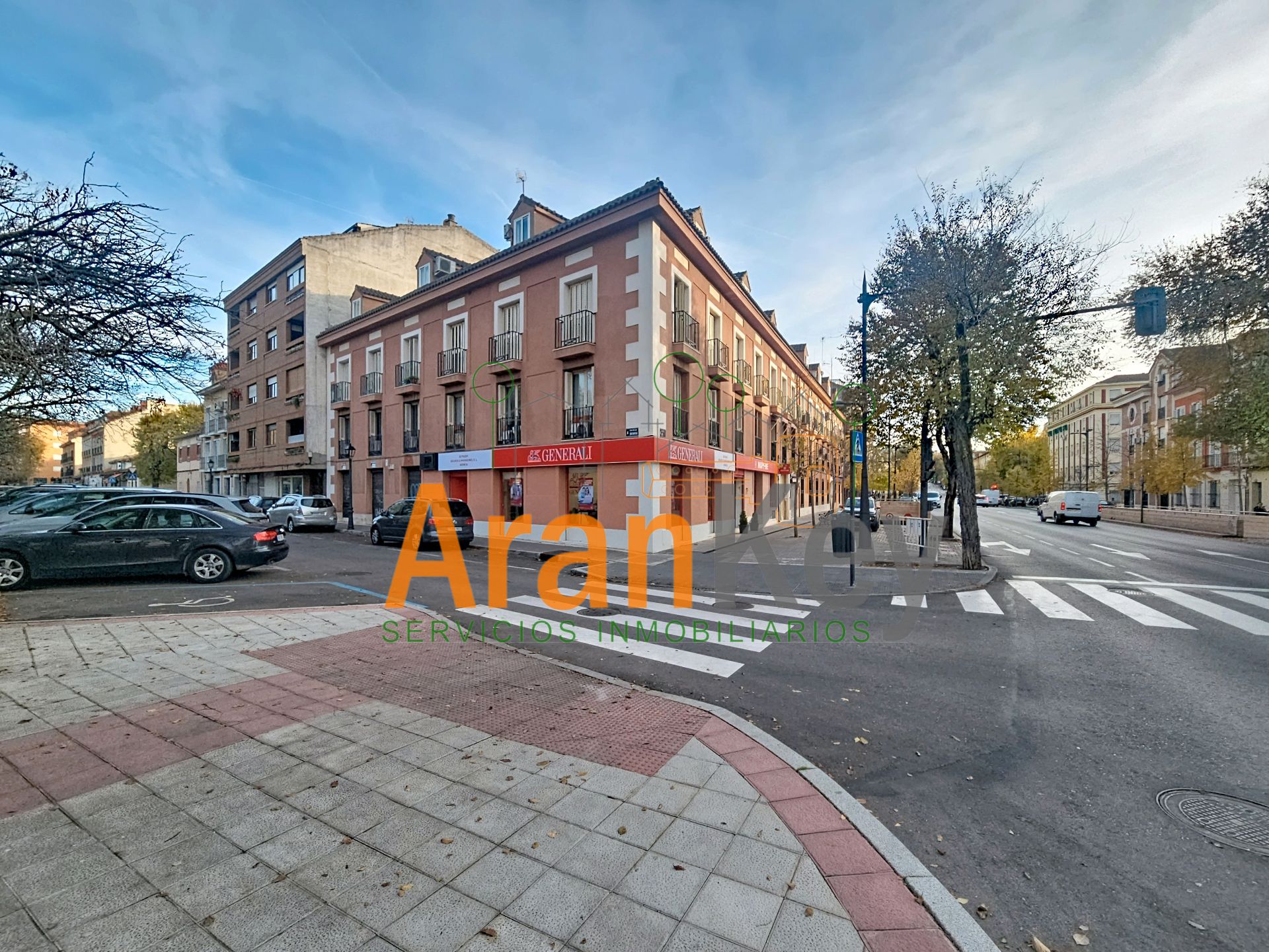 Vista exterior de Àtic en venda en Aranjuez amb Aire condicionat, Calefacció i Parquet