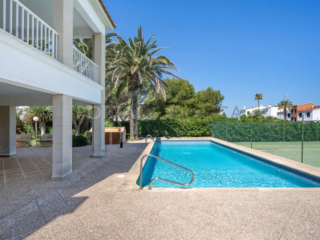 Piscina de Casa o xalet en venda en Ciutadella de Menorca