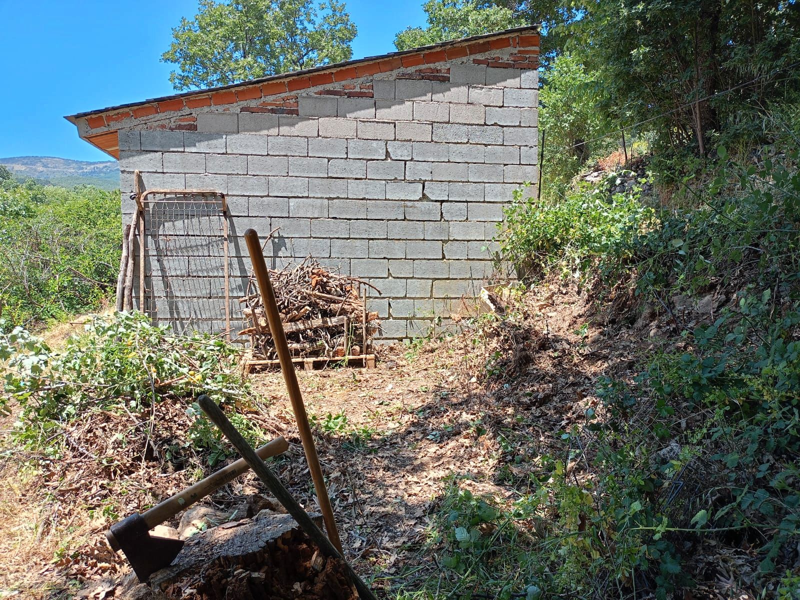 Terreno en venta en Calle de la Fuente del Cura, Miraflores de la Sierra