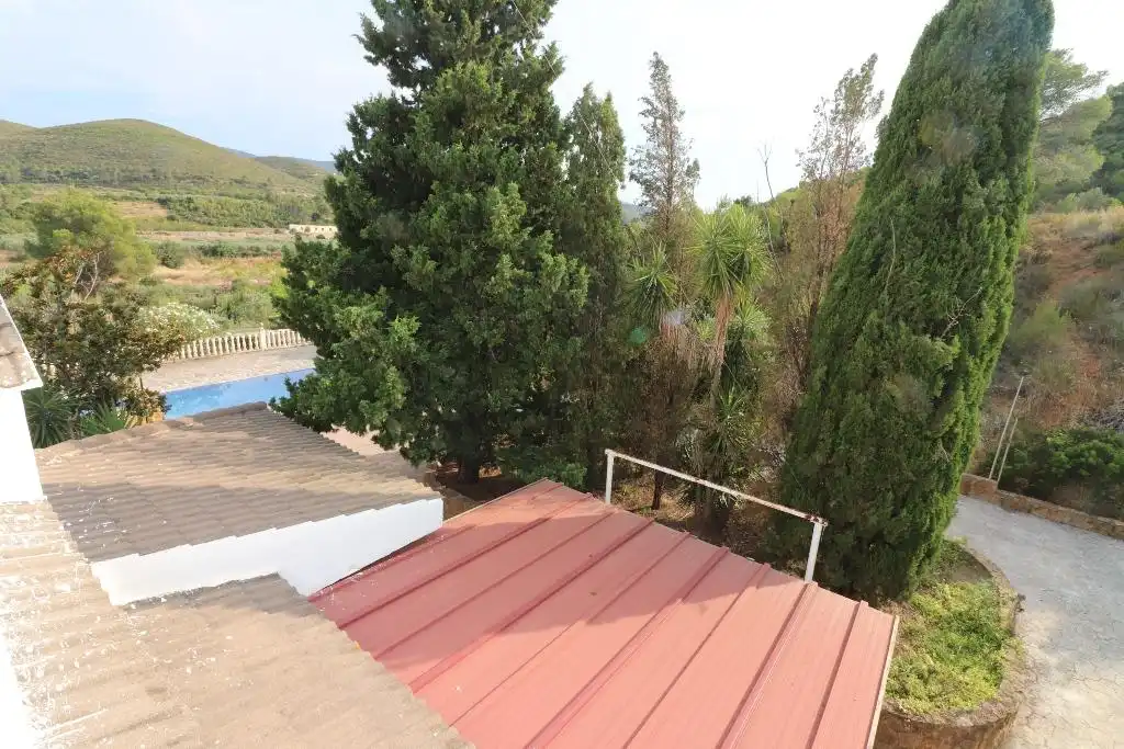 Casa rústica amb piscina en venda a Avinguda Bolot, imagen 18