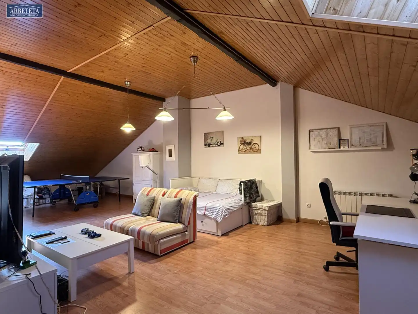 Sala de estar de Casa o chalet en venta en Guadalajara con Aire acondicionado, Calefacción y Trastero