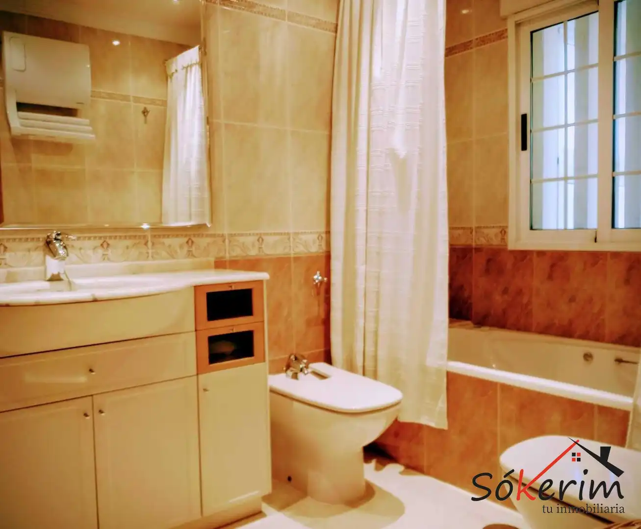 Bathroom of Houses for sale in Villajoyosa / La Vila Joiosa  with Air Conditioner, Heating and Private garden