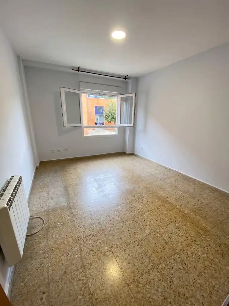 Piso con ascensor en venta en Avenida de la República Argentina, imagen 6