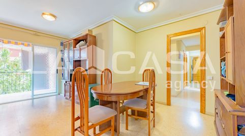 Foto 3 von Wohnung zur Miete in Carrer de L'explorador Andrés, Ciutat Jardí, Valencia Capital