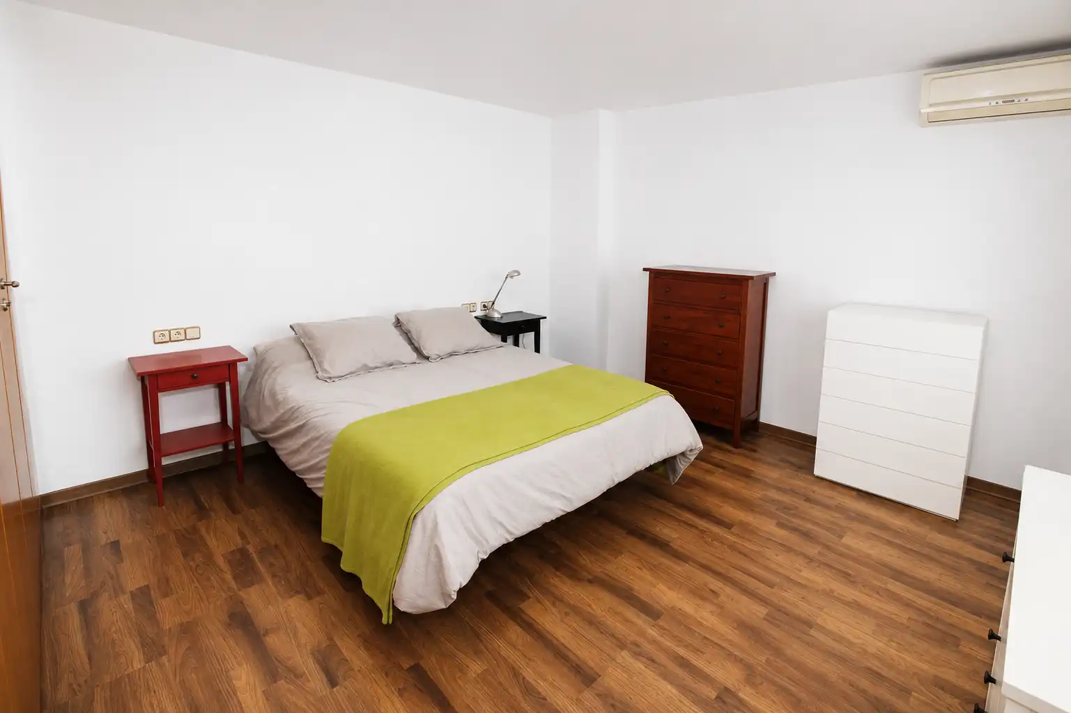 Habitación de Finca rústica en venta en Picanya con Aire acondicionado, Calefacción y Terraza