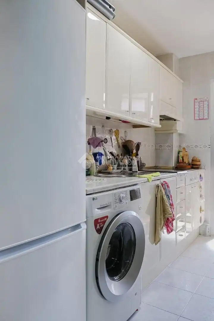 Cocina de Piso en venta en Madrid con Calefacción y Terraza