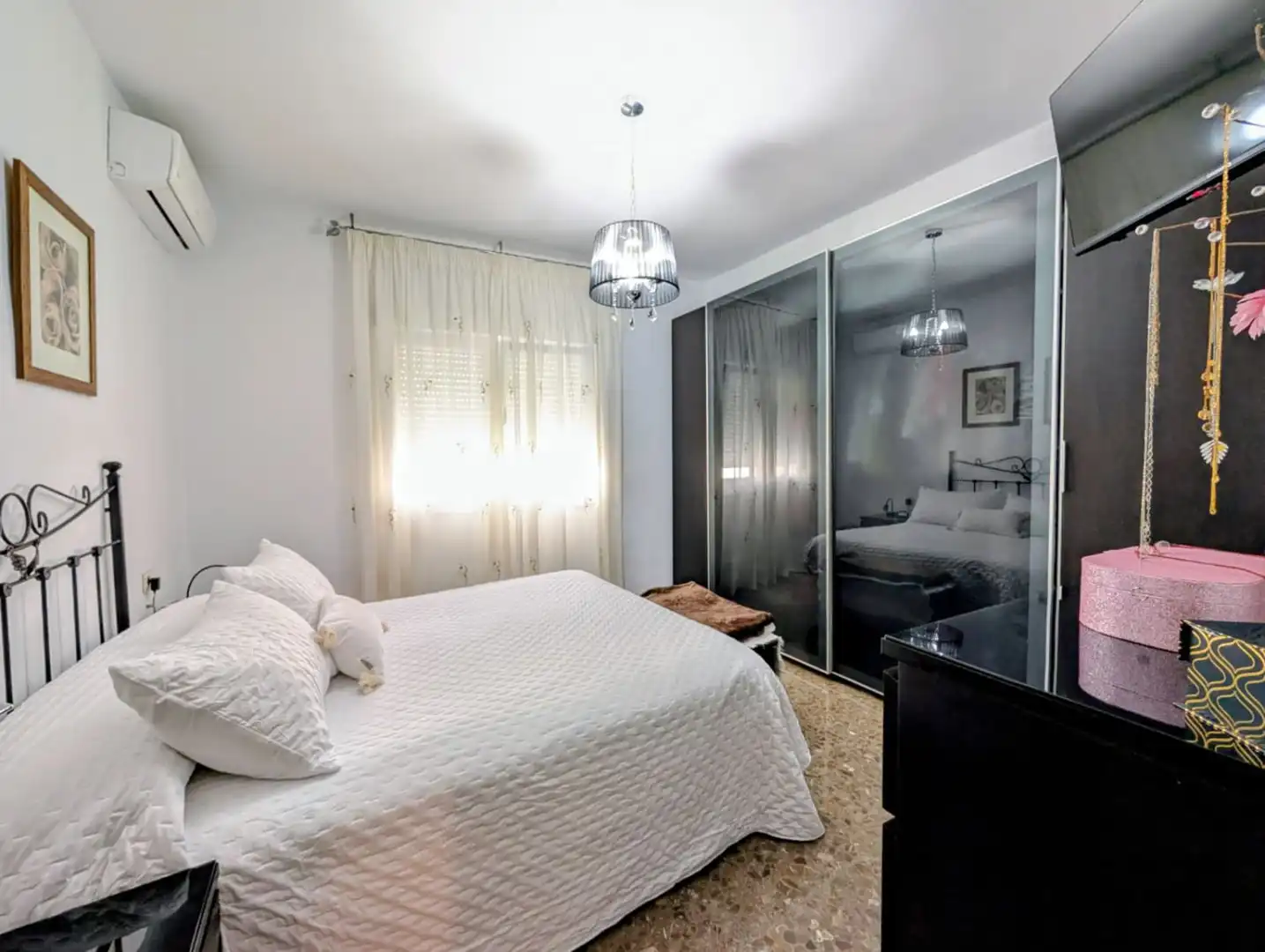 Bedroom of Houses for sale in Loja  with Terrace and Storage room