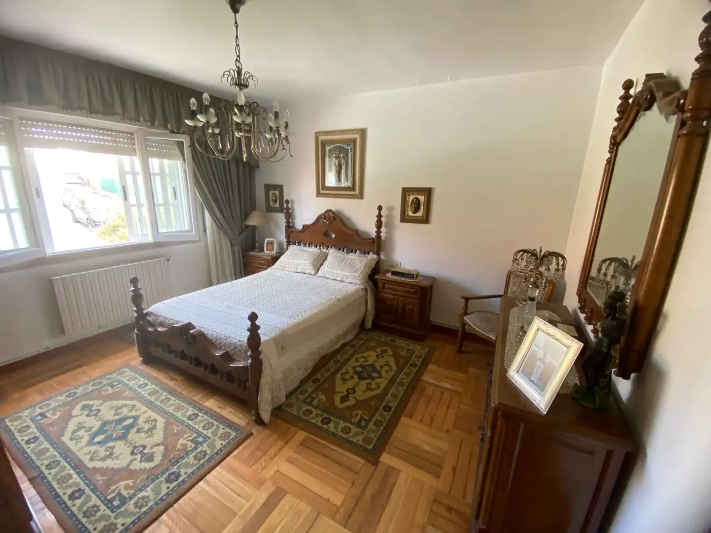 Dormitori de Casa o xalet en venda en A Pobra do Caramiñal amb Calefacció, Jardí privat i Parquet