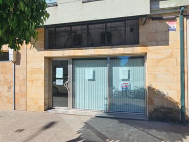 Locale commerciale in affitto a Avenida Pureza Canelo 65