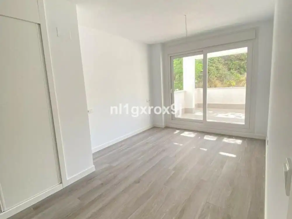 Habitación de Planta baja en venta en Benahavís con Aire acondicionado, Terraza y Trastero