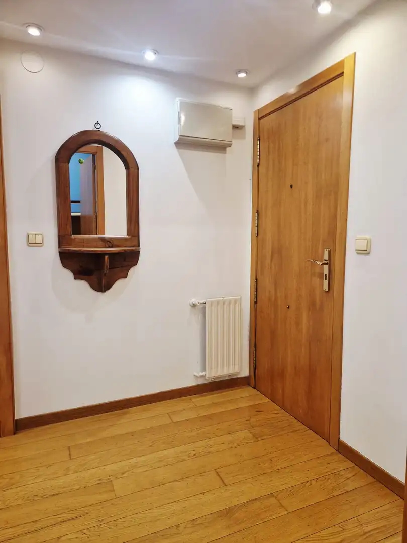 Ático en venta en Avilés con Calefacción y Terraza