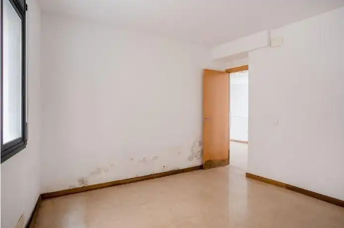 Schlafzimmer von Geschaftsraum zum Verkauf in Valls