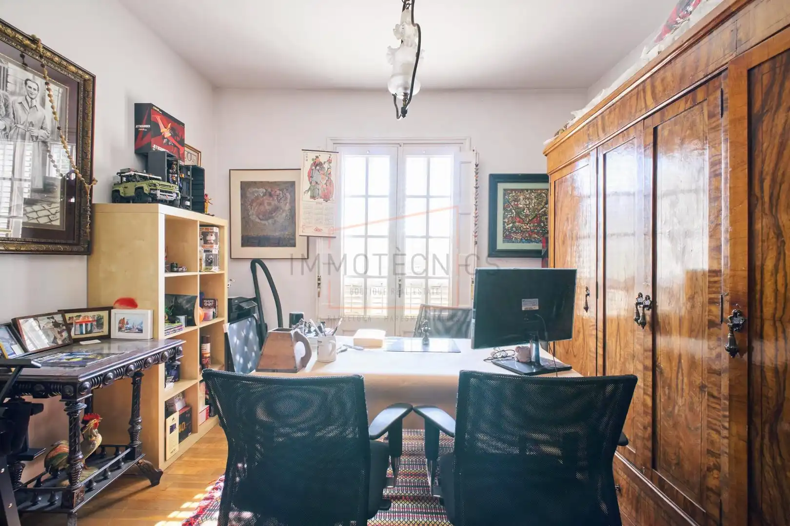 Dormitori de Finca rústica en venda en Madrid amb Jardí privat