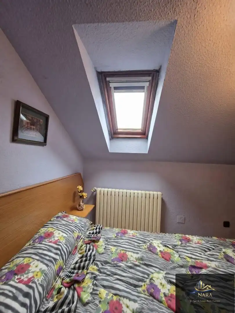 Bedroom of Houses for sale in Torrelavega   with Heating, Private garden and Parquet flooring