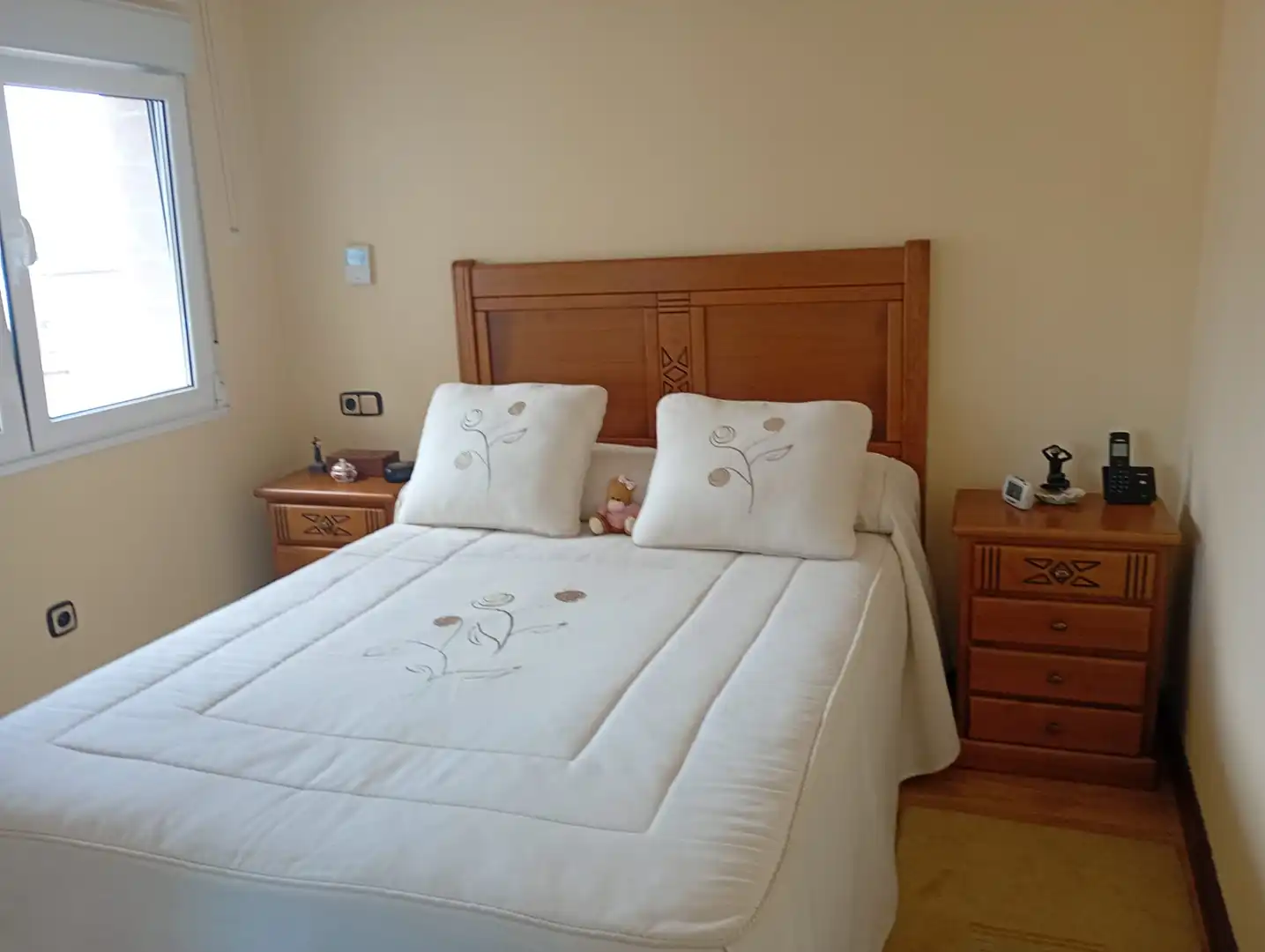 Bedroom of Flat for sale in Gijón   with Parquet flooring, Furnished and Oven