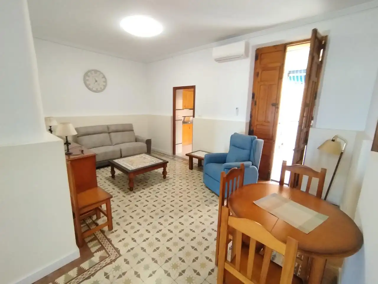 Living room of Houses for rent in El Campello  with Air Conditioner, Terrace and Furnished