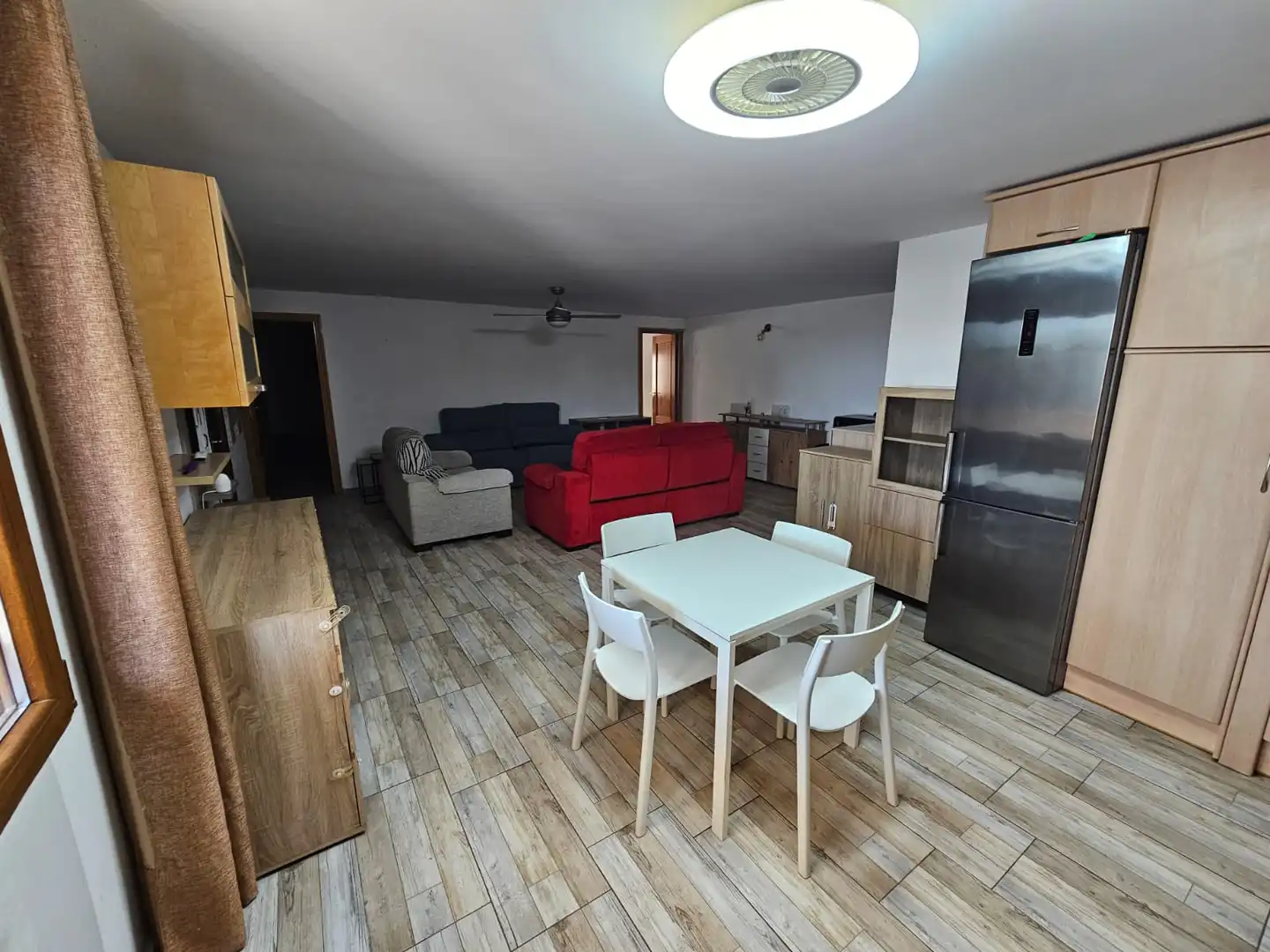 Sala de estar de Finca rústica en venta en Osera de Ebro con Calefacción, Terraza y Amueblado