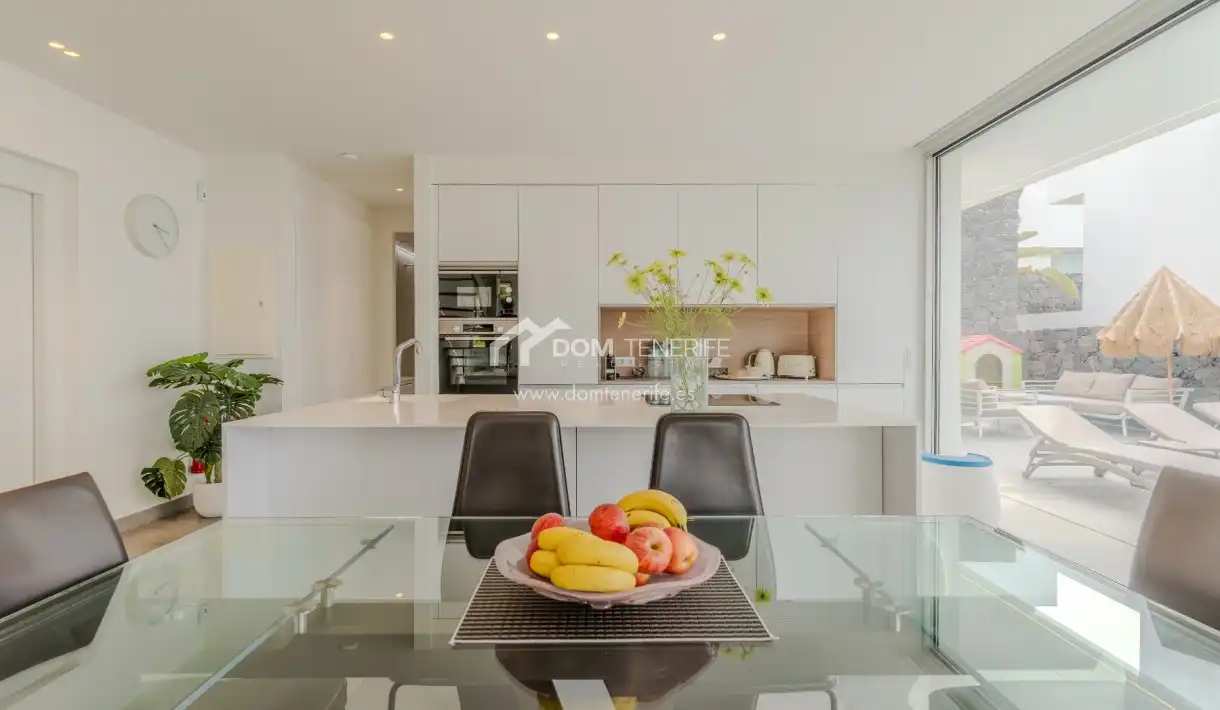 Kitchen of Houses for sale in Adeje  with Terrace, Storage room and Swimming Pool