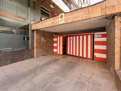 Exterior view of Garage for sale in  Granada Capital