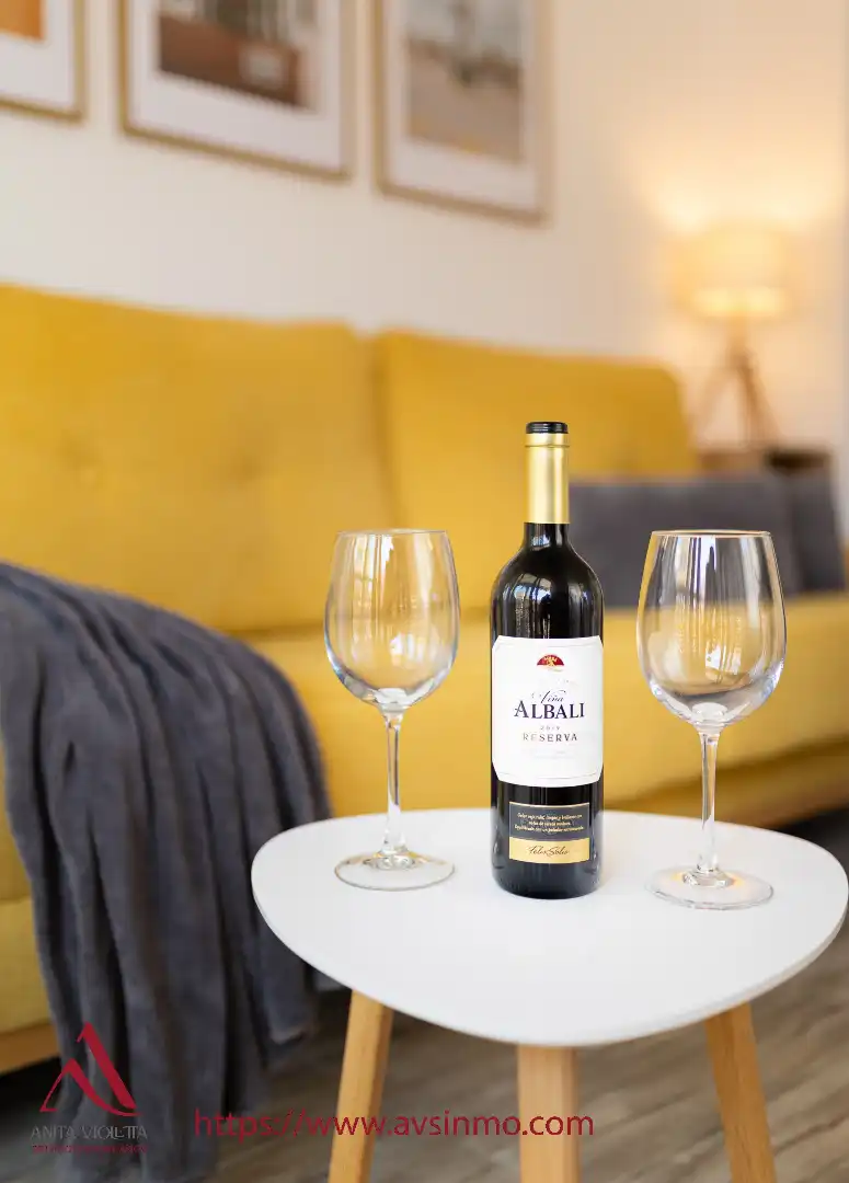 Apartamento de alquiler en Torrevieja con Aire acondicionado, Amueblado y Lavadora