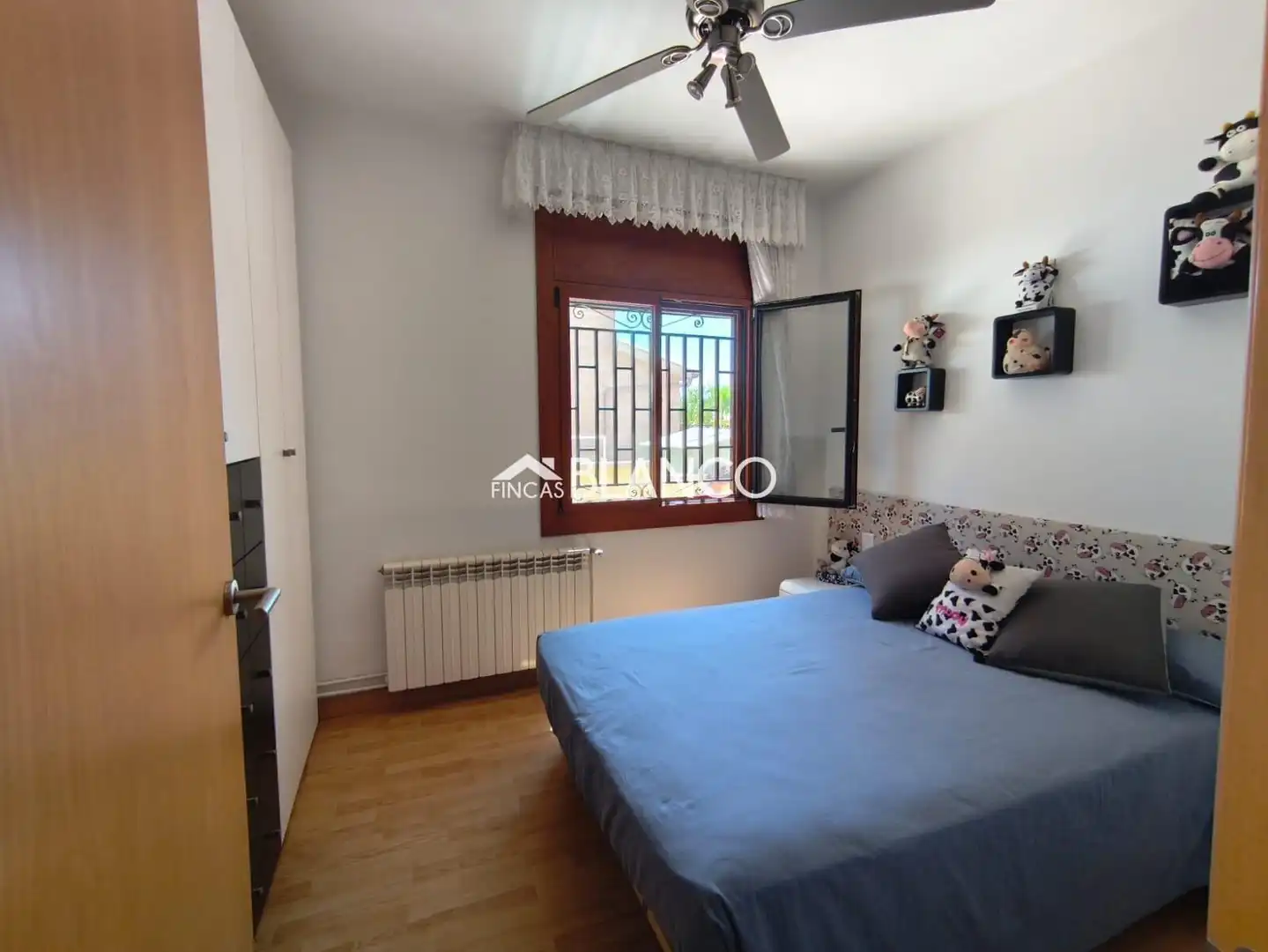 Bedroom of Houses for sale in Piera  with Heating and Swimming Pool