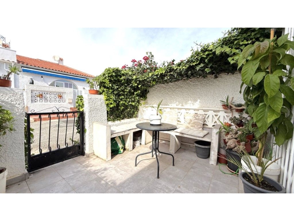 Haus oder Chalet zum verkauf in Calle Camas, Zona Carrefour - Urbanizaciones