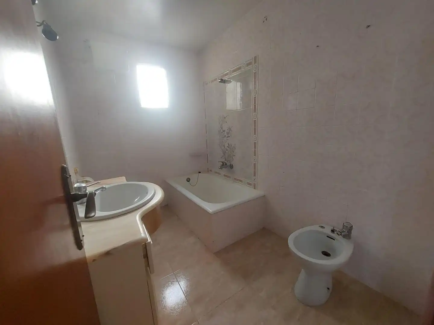 Badezimmer von Wohnung zum Verkauf in Gandia