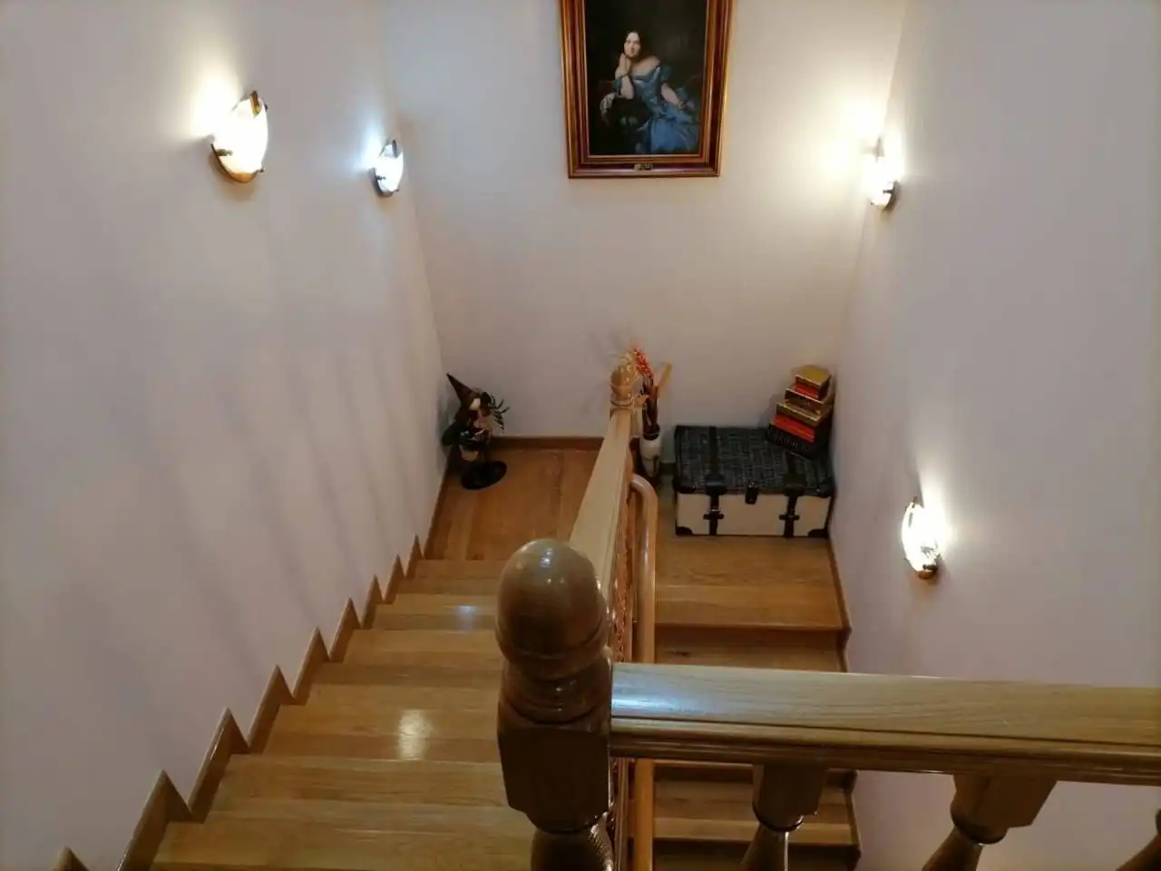 Detached homes for sale in Ciudad Rodrigo  with Parquet flooring, Terrace and Furnished