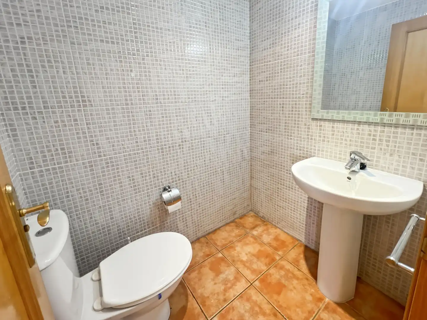 Bathroom of Detached homes for sale in Almazora / Almassora  with Air Conditioner, Terrace and Storage room