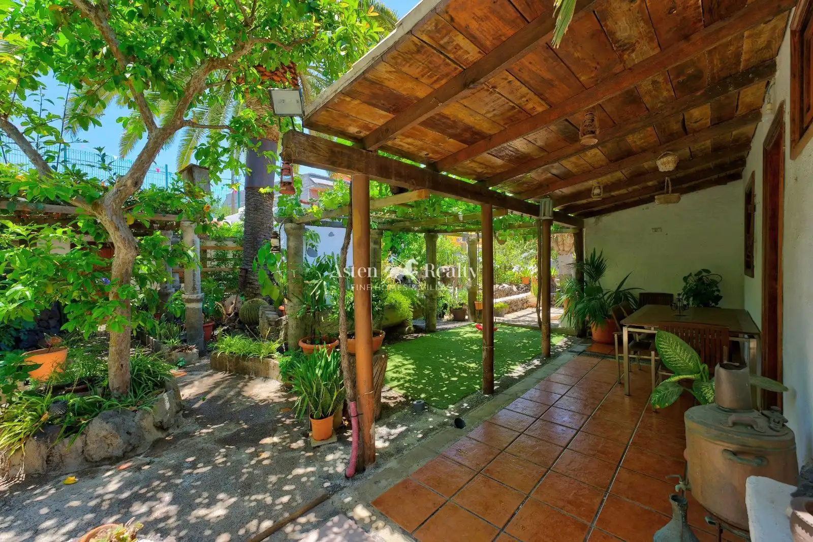 Garden of Houses for sale in Guía de Isora  with Air Conditioner, Private garden and Terrace