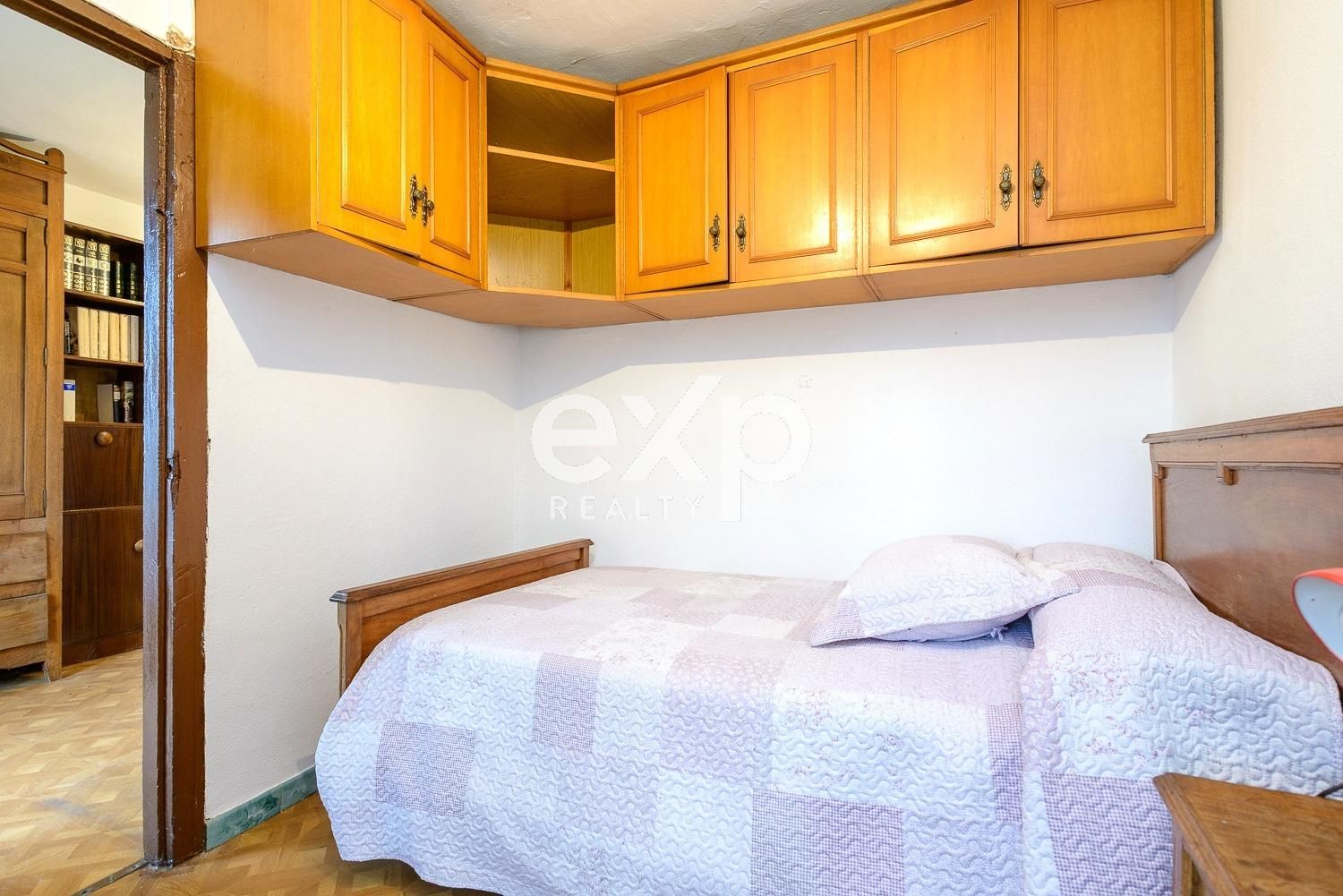 Einfamilien-Reihenhaus zum Verkauf in Lugar CASORRA,LA, 5