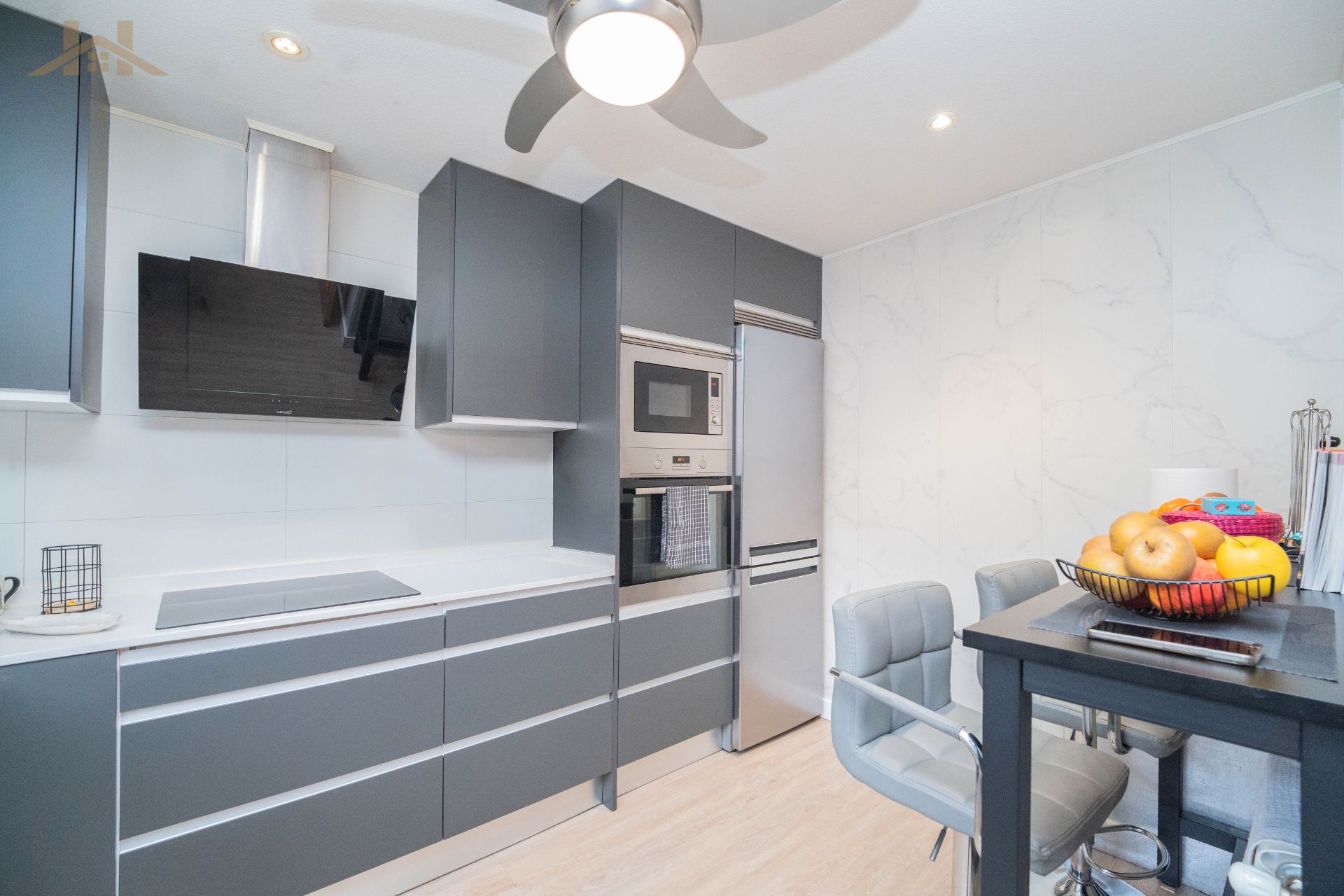 Single-family semi-detached for sale in Parque Cataluña