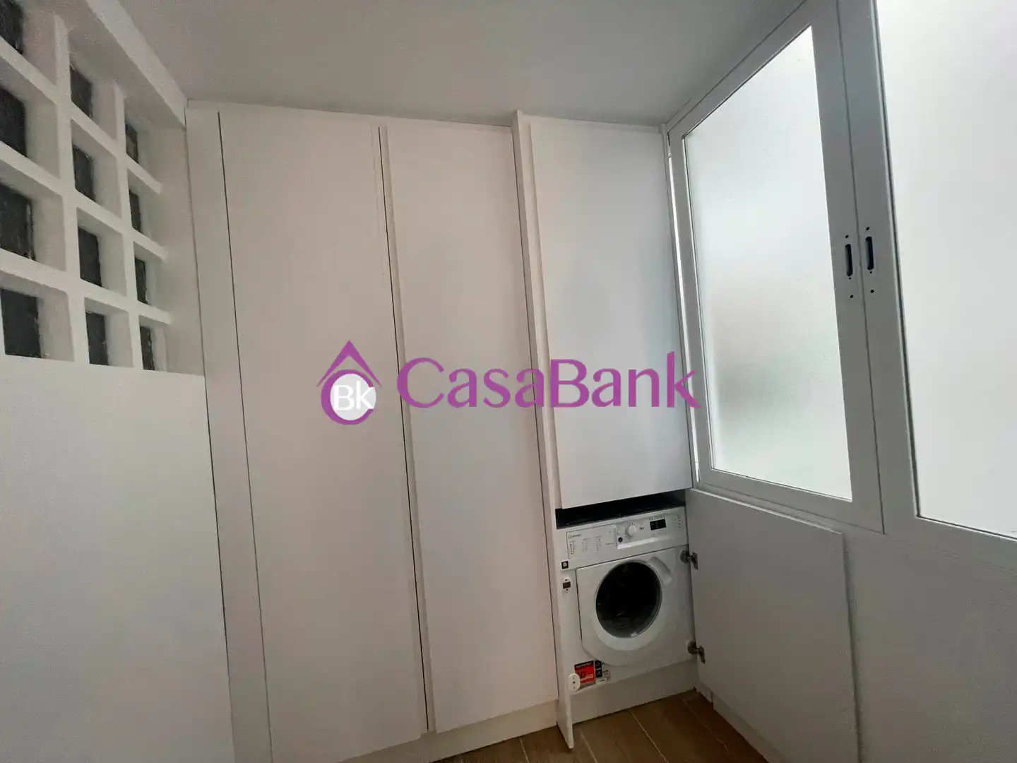 Wohnung zum Verkauf in Córdoba mit Klimaanlage und Terrasse