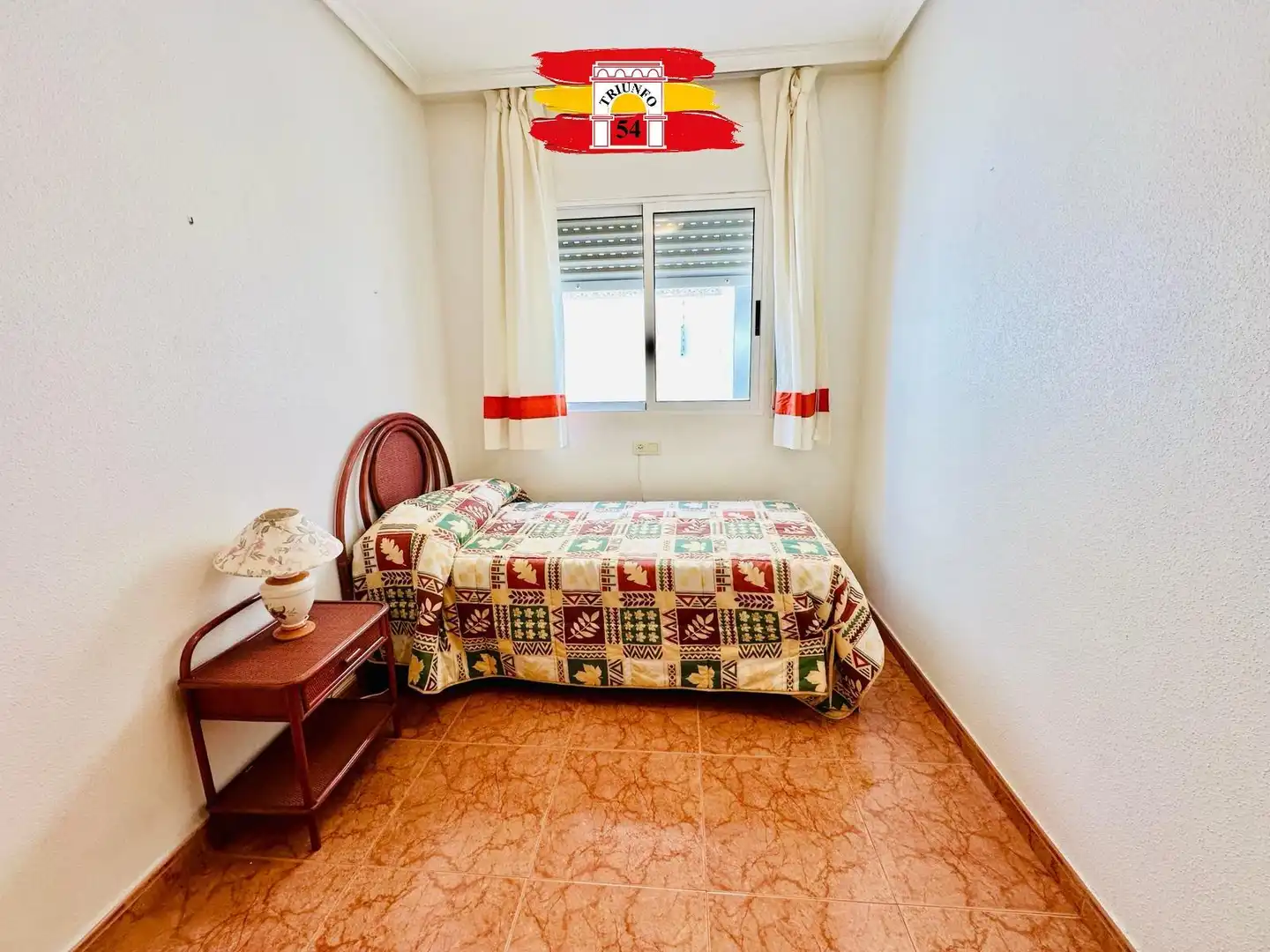 Habitación de Casa adosada en venta en Pilar de la Horadada con Aire acondicionado, Terraza y Amueblado