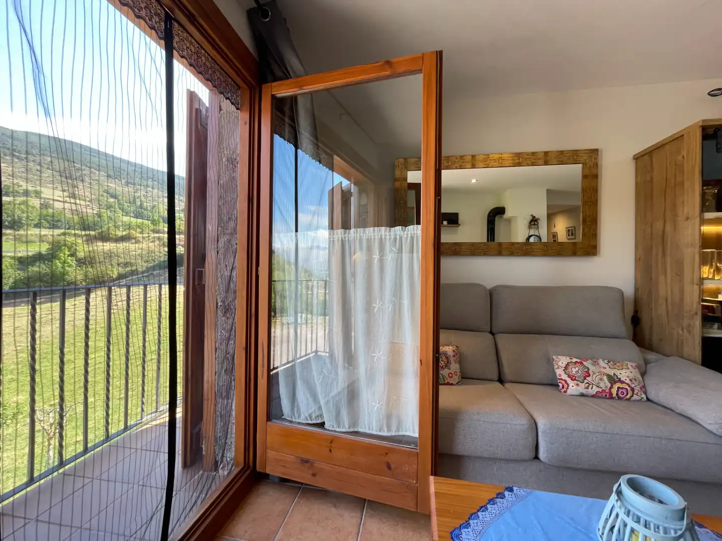 Apartament amb terrassa en venda a Carrer Unica; Vilamur 8