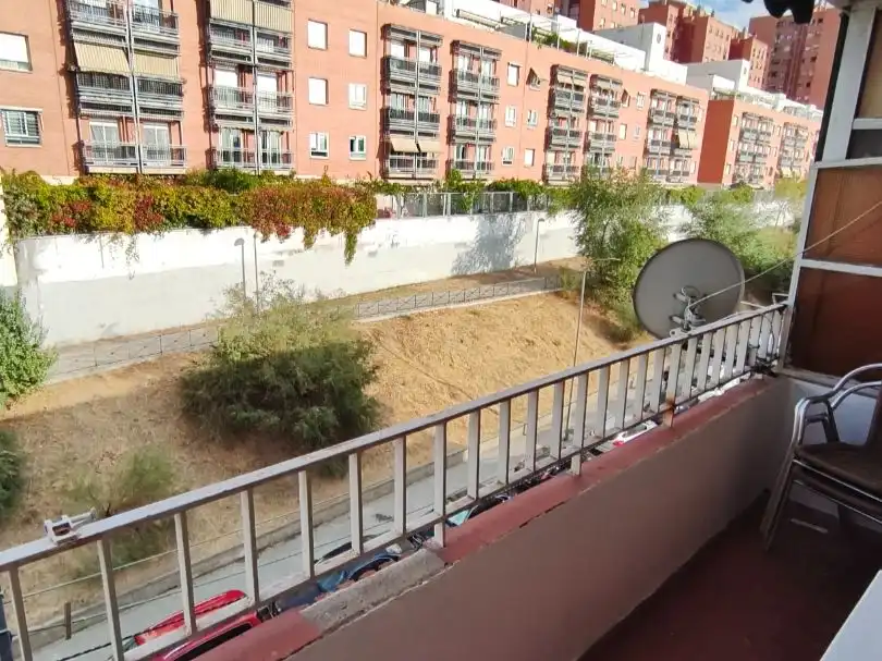Terrasse von Wohnung zum Verkauf in  Madrid Capital mit Klimaanlage, Terrasse und Balkon