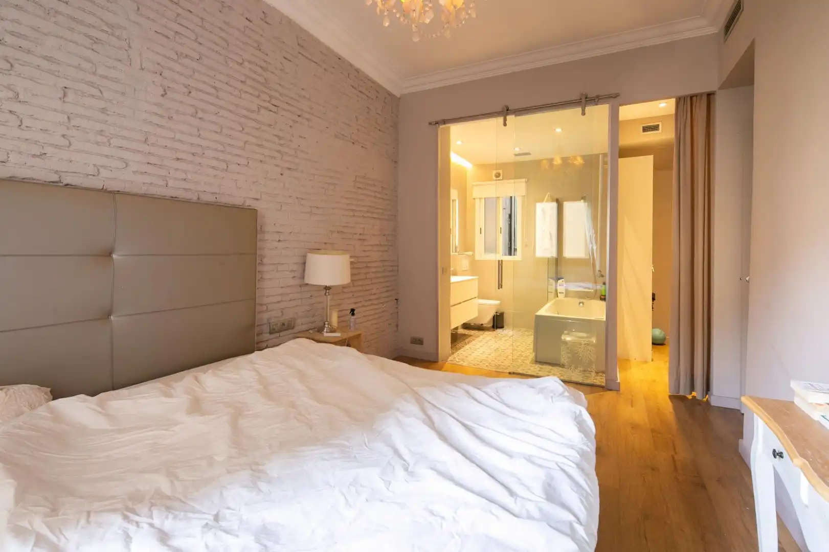 Habitación de Piso de alquiler en Barcelona con Calefacción, Parquet y Amueblado