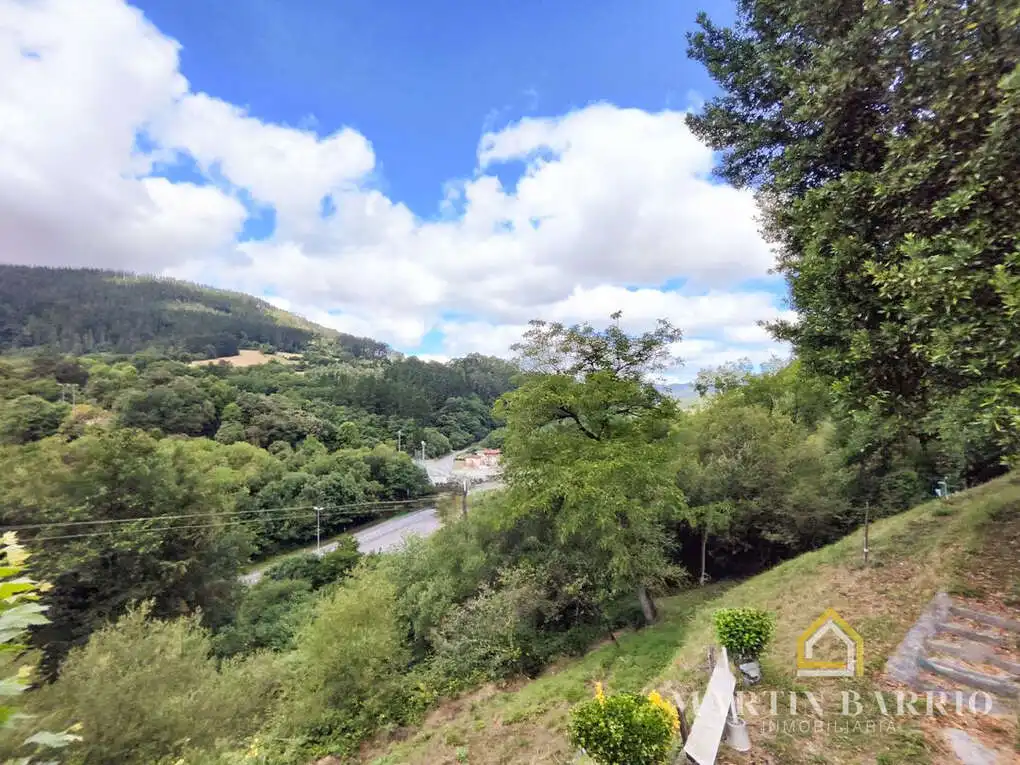 Vista exterior de Casa o xalet en venda en Galdames amb Jardí privat, Terrassa i Traster