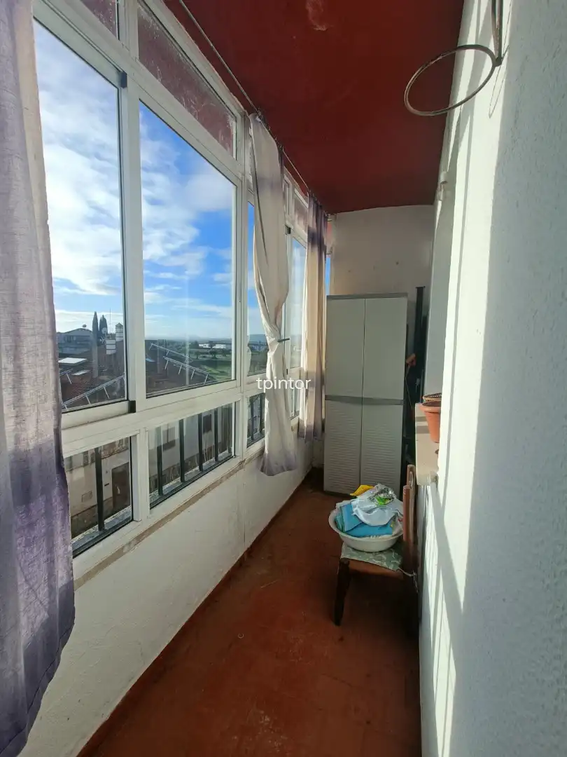 Habitación de Piso en venta en Malpartida de Cáceres con Aire acondicionado, Terraza y Amueblado