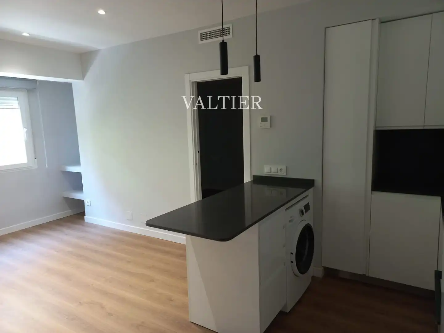 Kitchen of Flat for rent in Madrid  with Air Conditioner
