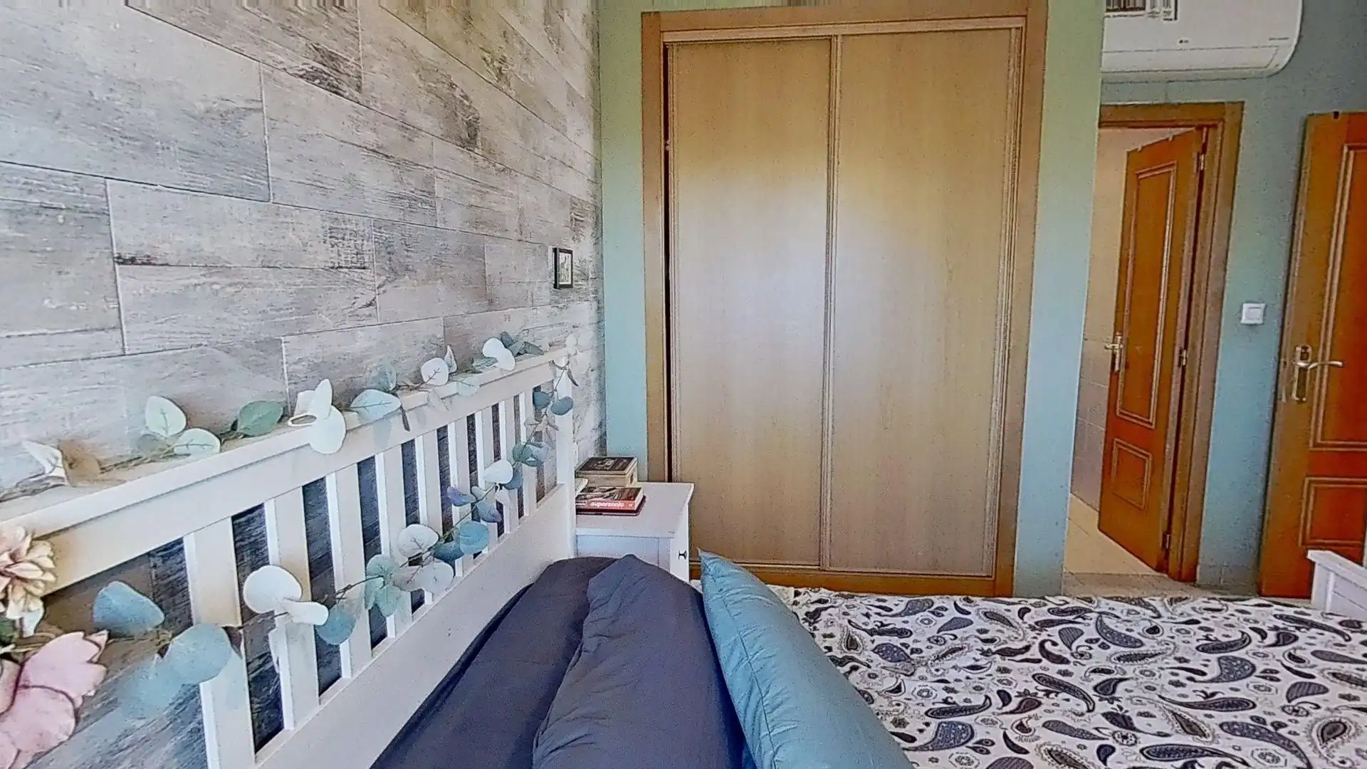 Dormitori de Apartament en venda en Villajoyosa / La Vila Joiosa amb Aire condicionat, Calefacció i Terrassa