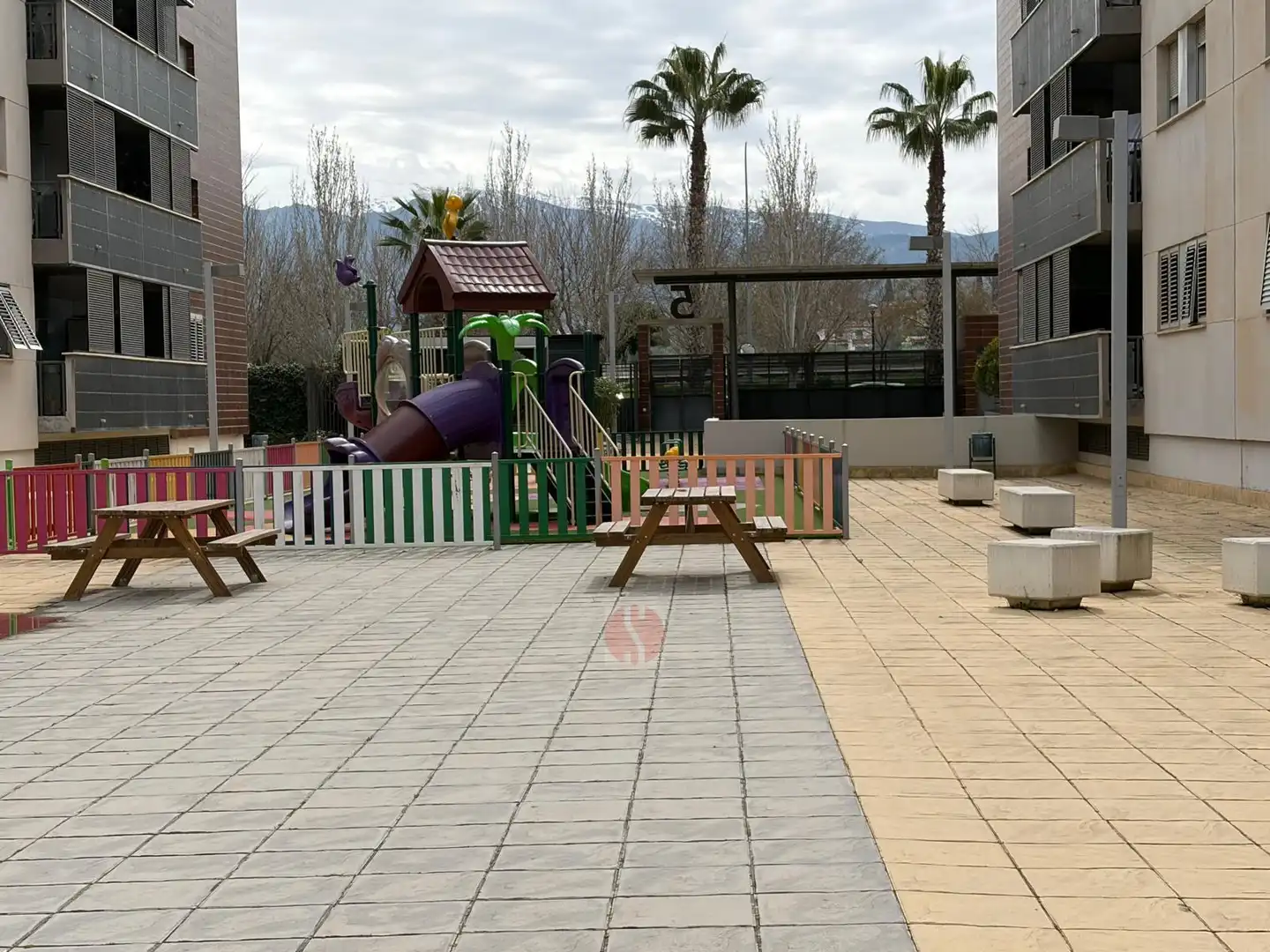 Terrace of Flat for sale in Alhendín  with Parquet flooring, Terrace and Community pool