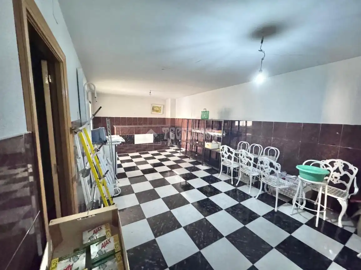 Casa adosada en venta en Yepes con Calefacción