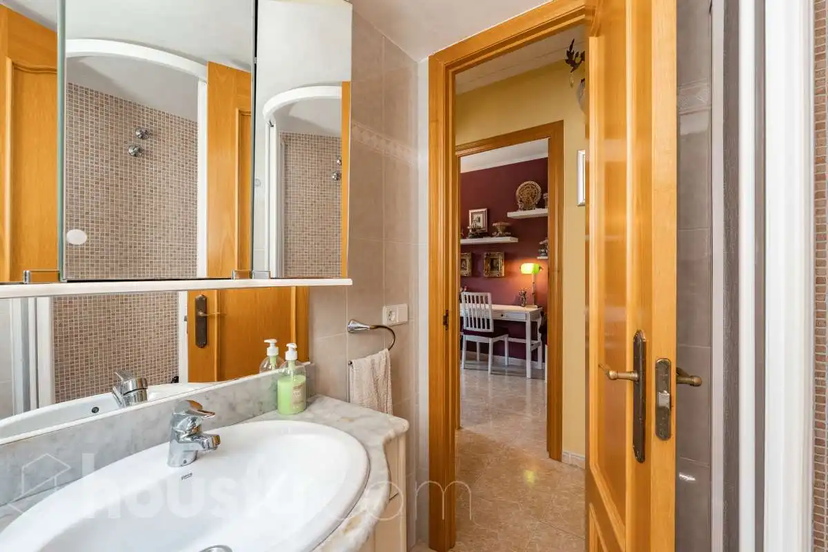 Detached homes for sale in Calle Santiago Rusiñol, Coma-ruga platja
