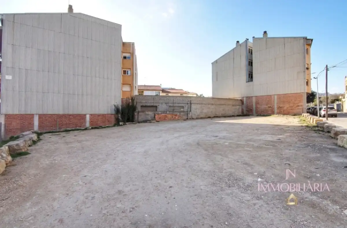 Terreny residencial en venda a Carrer Cardener, imagen 2