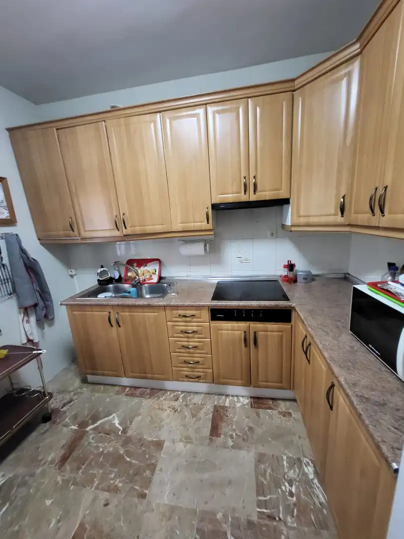 Cuina de Casa o xalet en venda en Cáceres amb Aire condicionat, Calefacció i Jardí privat
