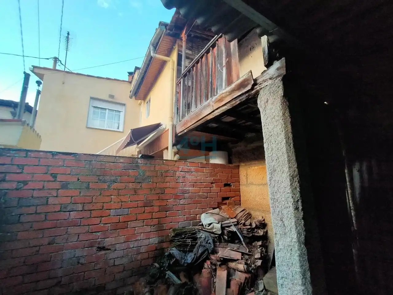 Exterior view of Houses for sale in Ourense Capital   with Private garden and Balcony