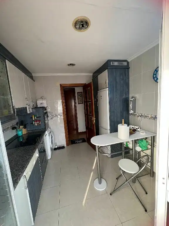 Cocina de Piso en venta en  Logroño con Calefacción, Parquet y Terraza