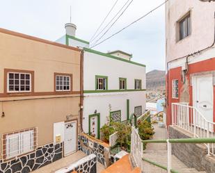 Exterior view of Single-family semi-detached for sale in Las Palmas de Gran Canaria  with Terrace, Storage room and Furnished