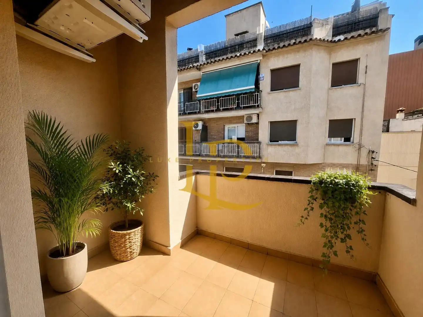 Terrassa de Casa adosada en venda en Cerdanyola del Vallès amb Aire condicionat, Calefacció i Terrassa